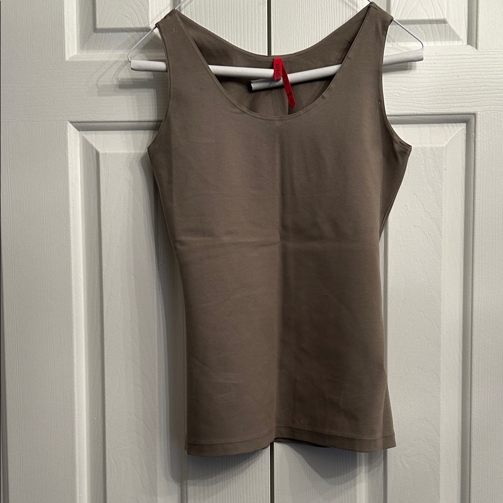 Taupe Sleeveless Scoop Neck Tank Top